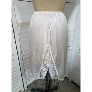 Vintage Pale Pink Nylon/Lace Half Slip Size Medium 25” Long Union Made USA